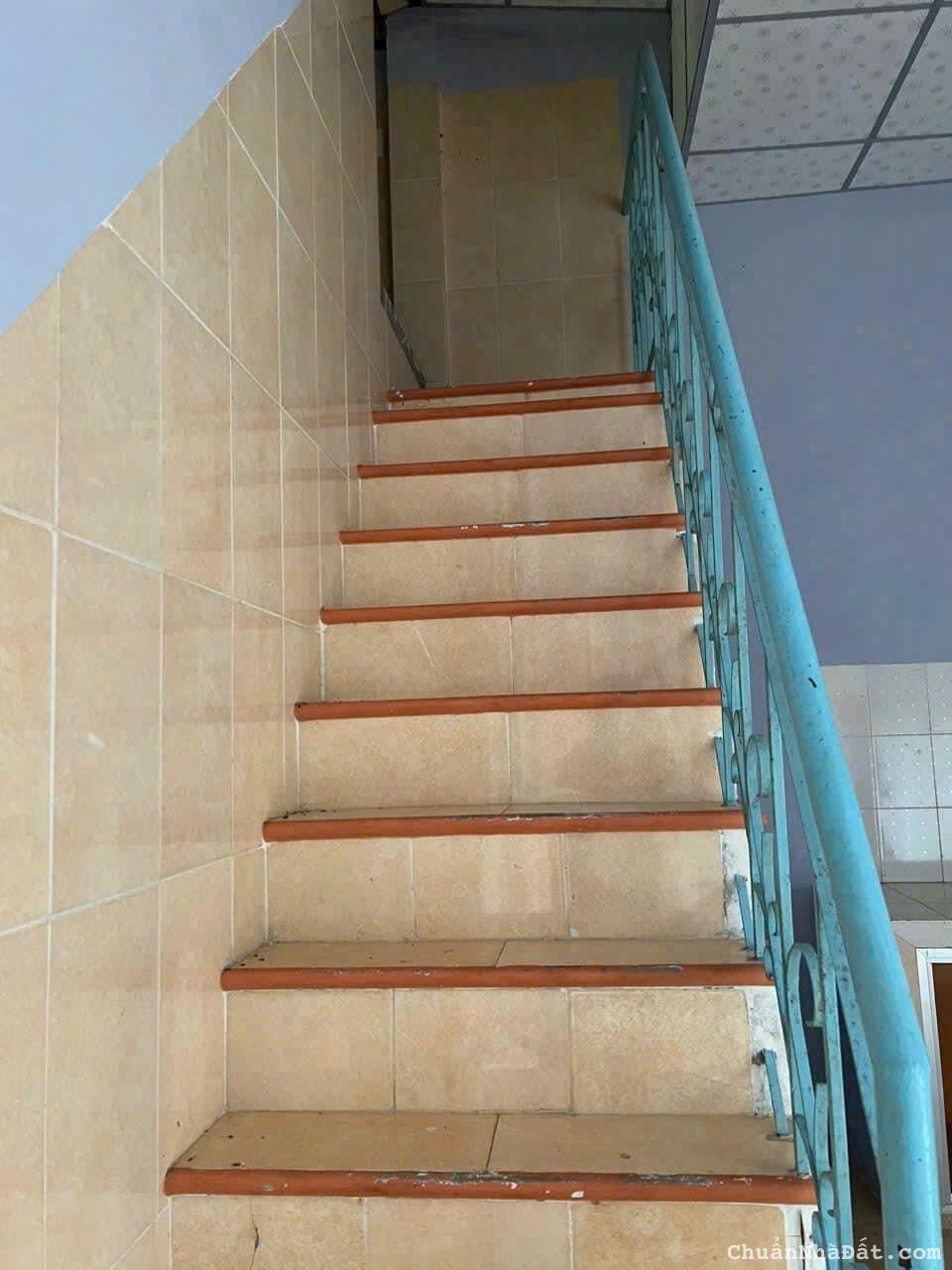 Nhà hẻm ql1A, p5, tp Tân An,Long An dt 196m2 2pn 2wc giá 1,45 tỷ Nhà hẻm ql1A, p5, tp Tân An,Long An dt 196m2 2pn 2wc giá 1,45 tỷ