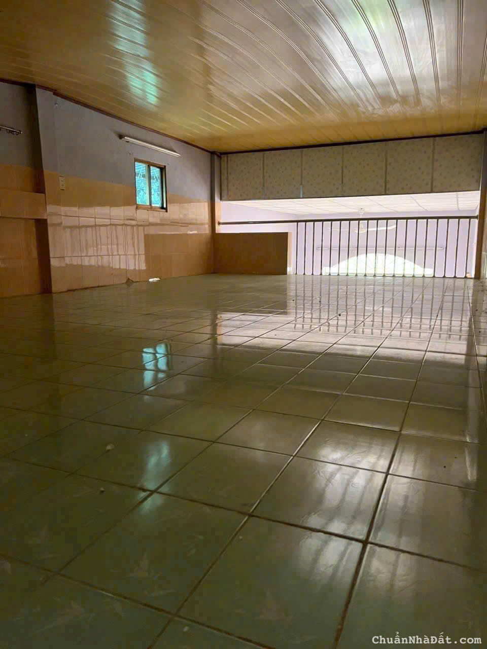 Nhà hẻm ql1A, p5, tp Tân An,Long An dt 196m2 2pn 2wc giá 1,45 tỷ Nhà hẻm ql1A, p5, tp Tân An,Long An dt 196m2 2pn 2wc giá 1,45 tỷ