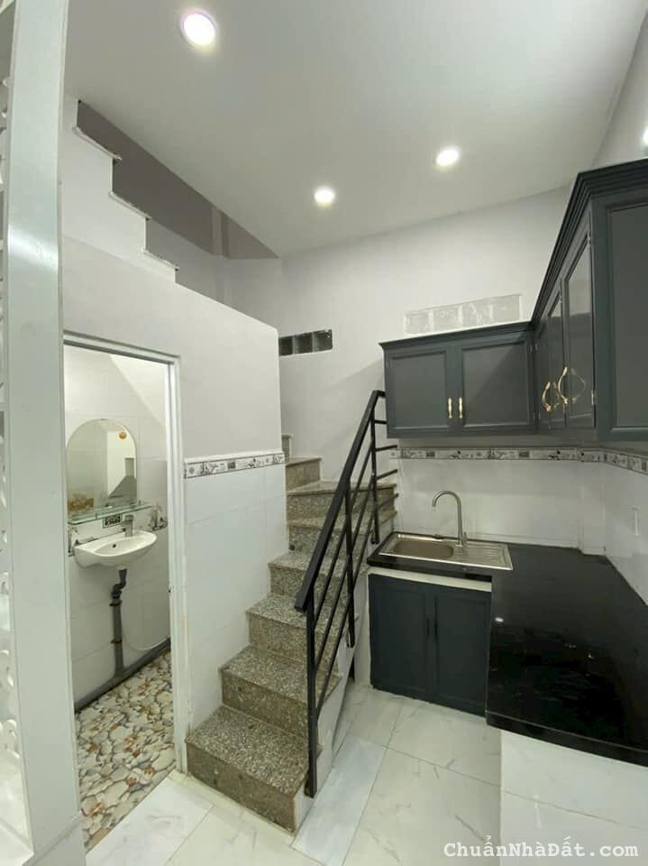 Nhà hẻm 2 xẹt Tân Hòa Đông, phường Bình Trị Đông dt 22m2 giá 2,45 tỷ