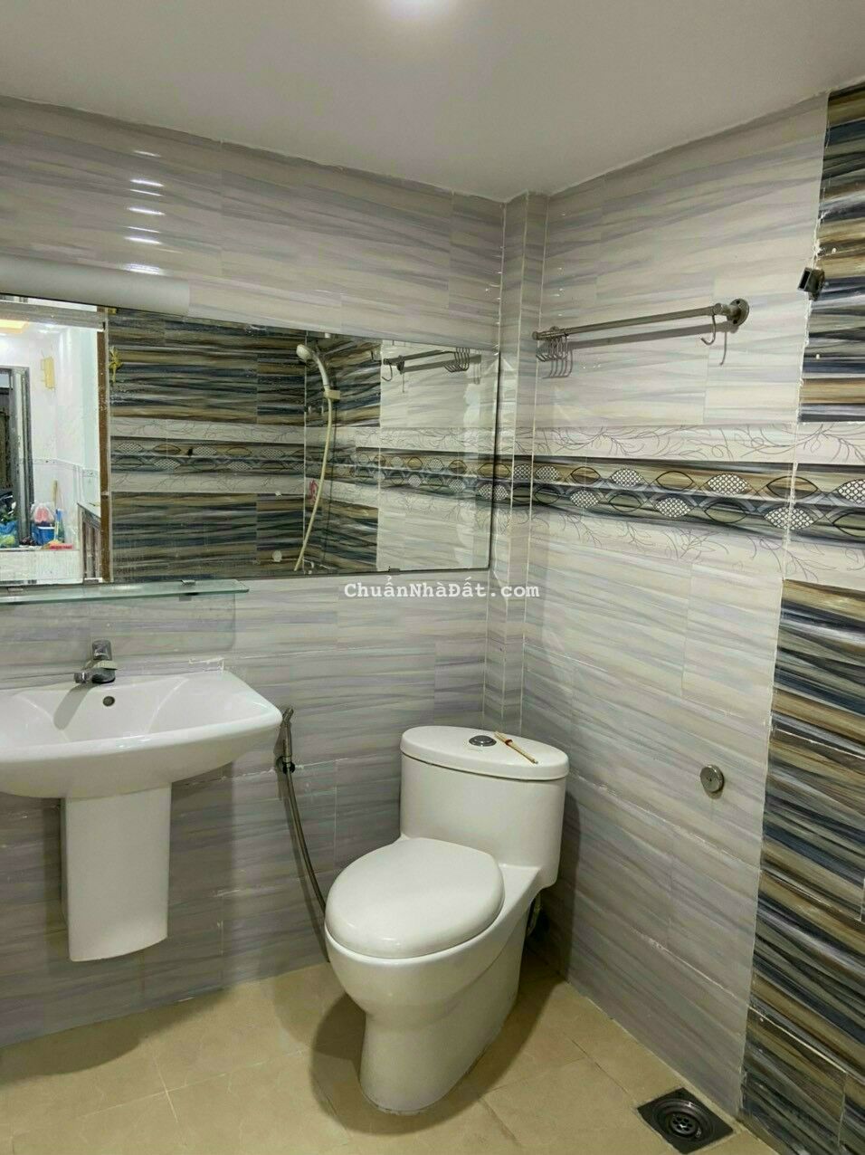 Nhà hẻm Đặng Nguyên Cẩn p12 q6 dt 25m2 1 lầu 2pn 2wc giá 2ty650 Nhà hẻm Đặng Nguyên Cẩn p12 q6 dt 25m2 1 lầu 2pn 2wc giá 2ty650