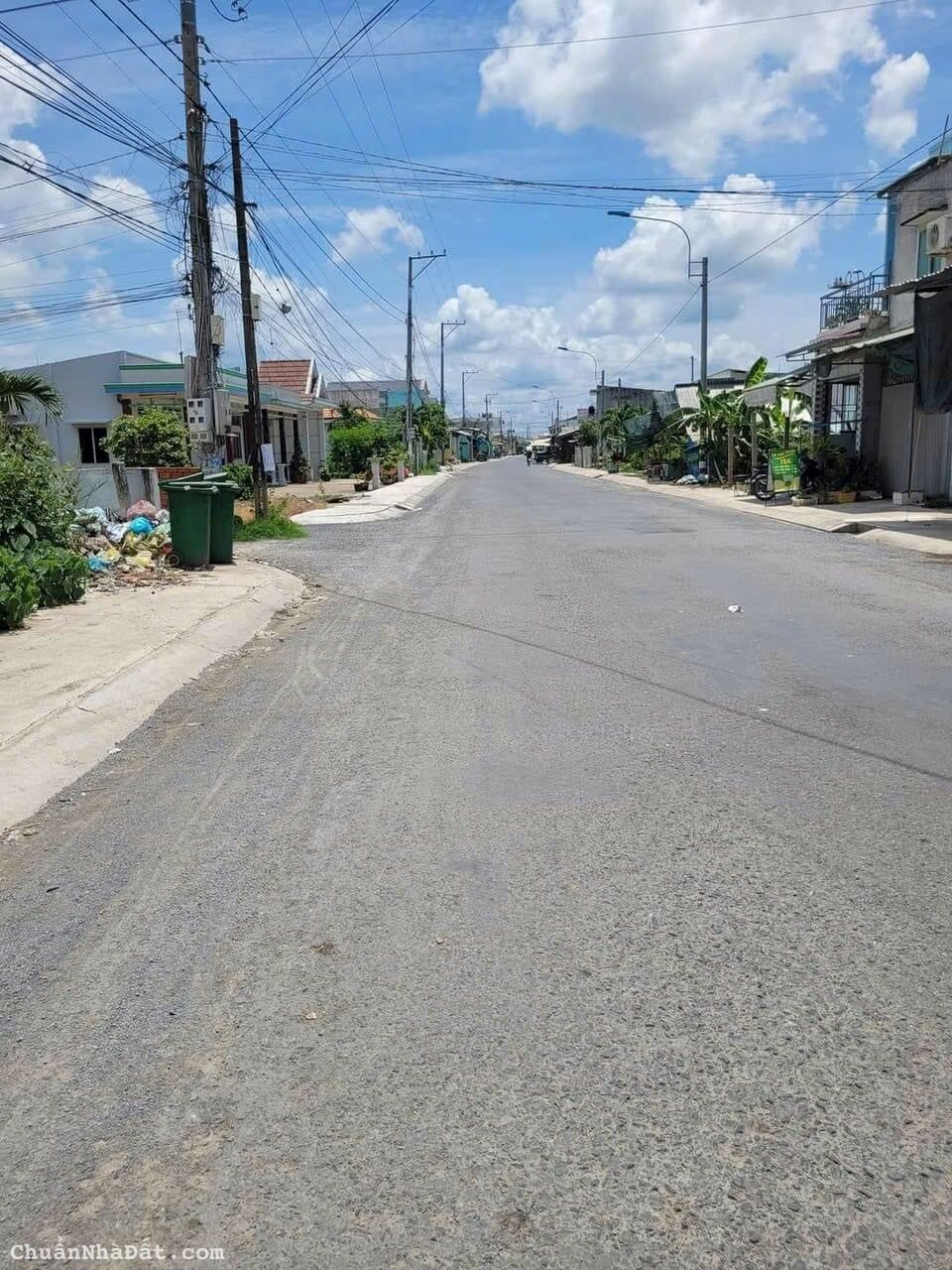 Đất thổ cư 764m2 mặt tiền ấp 2,xã Mỹ Yên,huyện Bến Lức,Long An giá 13 tỷ Đất thổ cư 764m2 mặt tiền ấp 2,xã Mỹ Yên,huyện Bến Lức,Long An giá 13 tỷ