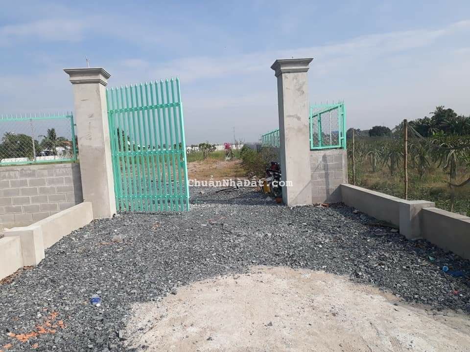 Tổng dt 5200m2 tại xã Tân Bửu, Bến Lức,Long An thích hợp nhà vườn, biệt thự giá ngộp 10 tỷ