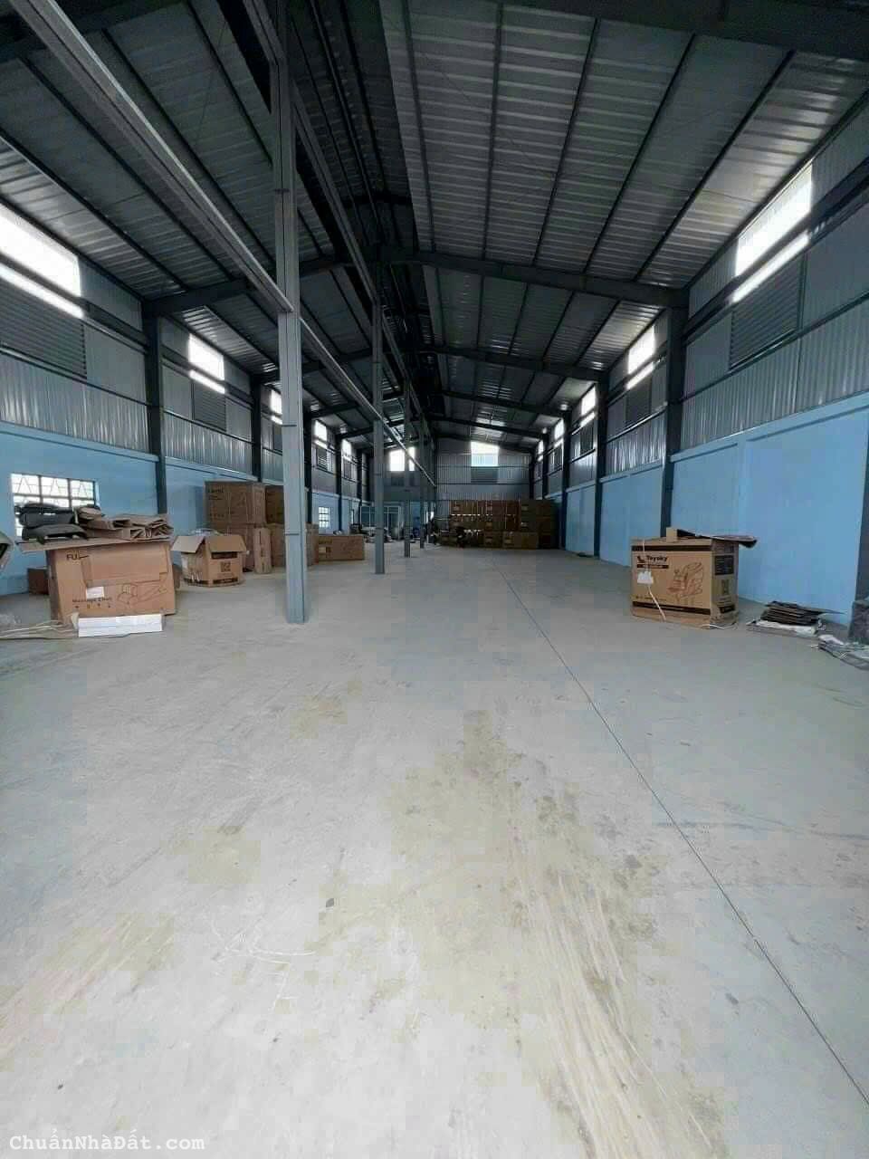 Xưởng thuê mt kênh đường Bến Lội dt 1500m2 giá 32tr/tháng Xưởng thuê mt kênh đường Bến Lội dt 1500m2 giá 32tr/tháng