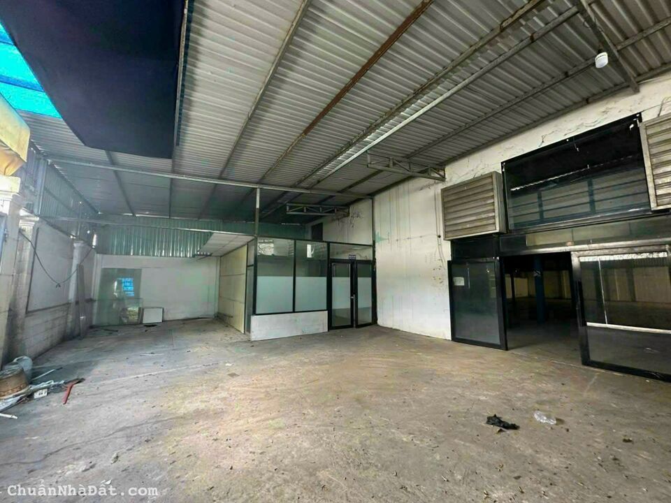 Xưởng thuê đường Phan Văn Hớn, Bà Điểm , Hóc Môn dt 510m2 giá 40tr/tháng