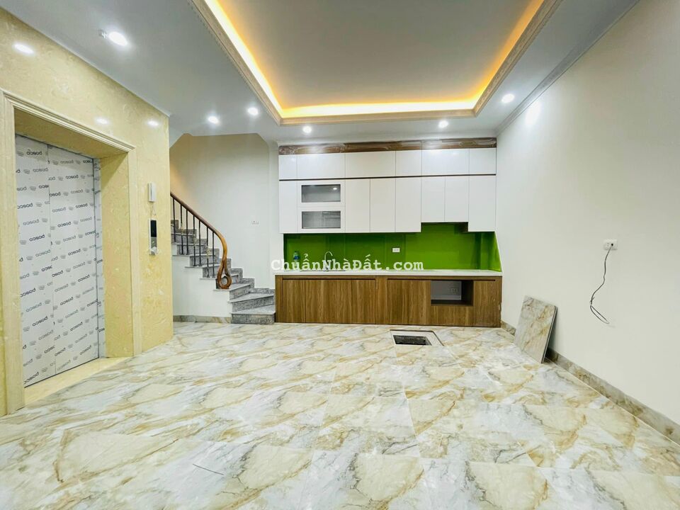 Bán nhà Ngọc Khánh, Ba Đình, nhà đẹp mỹ mãn, 45m, 6 tầng thang máy, giá 7 tỷ3. 