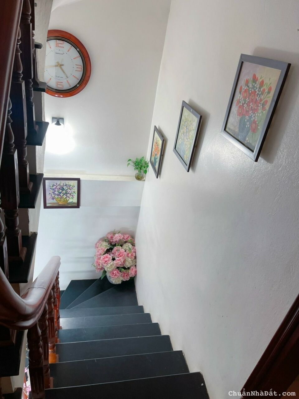 BÁN NHÀ HOÀNG HOA THÁM, NGÕ THÔNG, 40M2, 4 TẦNG GIÁ CHỉ 3.6 TỶ.