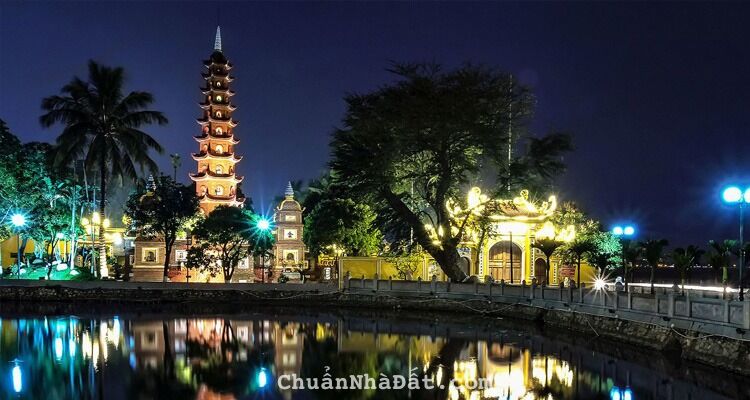 ĐẲNG CẤP Mặt phố Trích Sài - Hồ Tây 100m2, mặt tiền 10, view Hồ, KD đỉnh, 70tỷ.