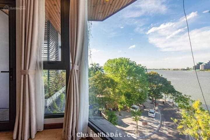 VIP Mặt phố View Hồ Tây 160m2, 8T, mặt tiền 8m, DT 170 triệu 1 tháng, sổ vuông. VIP Mặt phố View Hồ Tây 160m2, 8T, mặt tiền 8m, DT 170 triệu 1 tháng, sổ vuông.