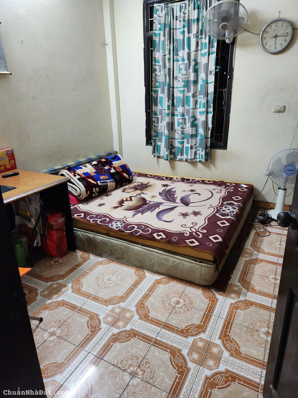 CẦN TIỀN nên bán  NHÀ 40M x 3 TẦNG NGÕ 73 NGUYỄN TRÃI, THANH XU N, HN