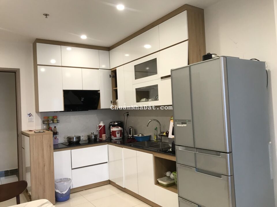 Thuê ngay căn 3N full nội thất, sàn gỗ tại S4 Vinhomes Smart City