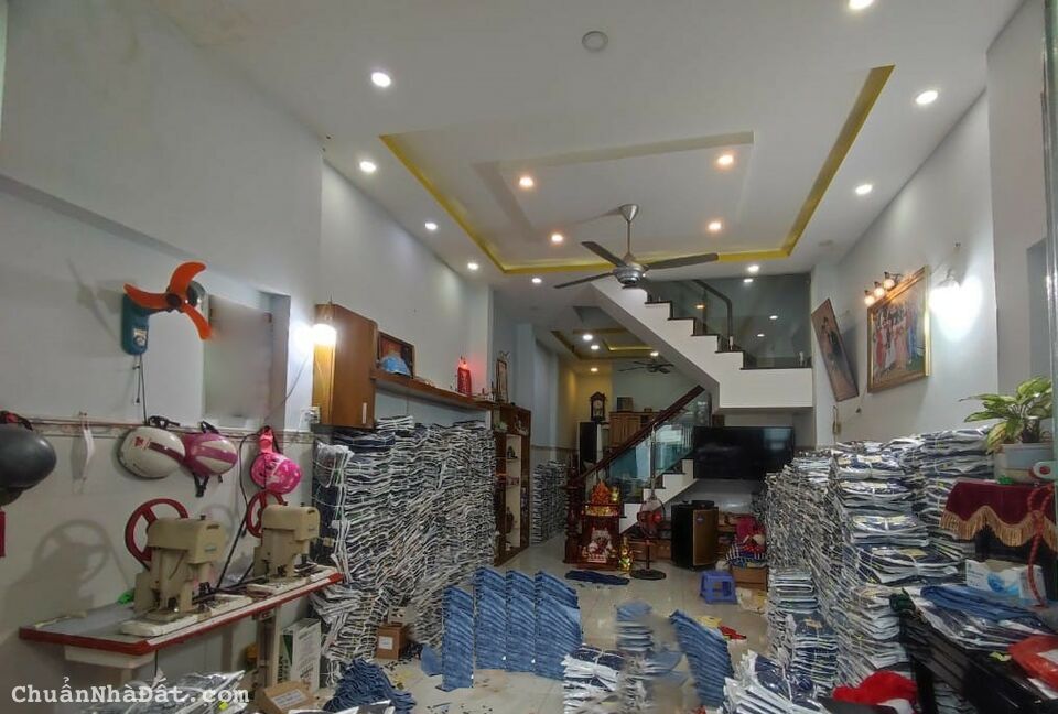 Bán Nhà, Hẻm Xe Hơi, 79m2 Lũy Bán Bích, Hòa Thạnh, Tân Phú Chỉ 7 Tỷ. Bán Nhà, Hẻm Xe Hơi, 79m2 Lũy Bán Bích, Hòa Thạnh, Tân Phú Chỉ 7 Tỷ.