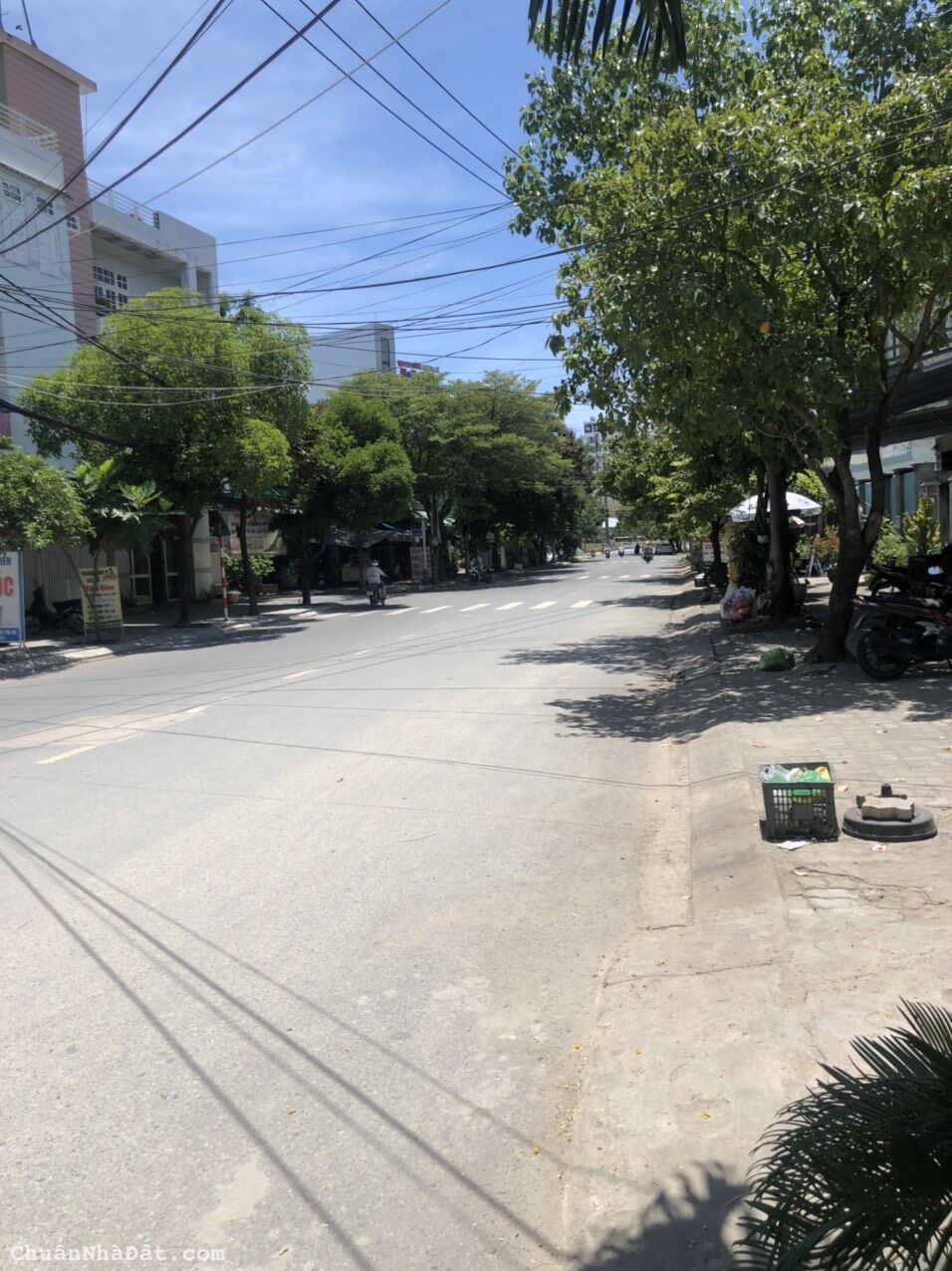 BÁN ĐẤT TẶNG NHÀ ĐƯỜNG TRƯƠNG ĐỊNH, ĐÀ NẴNG.