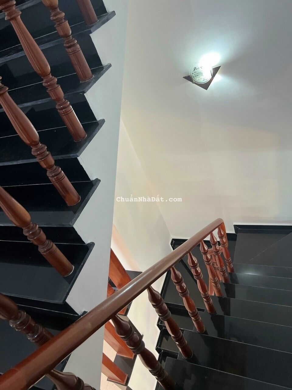 Nhà bán, sẹc 4m, Hồ Biểu Chánh, 4.1 x 12m, 2 lầu, 4PN, Phú Nhuận