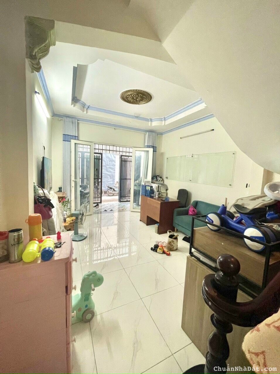 Nhà bán, Lê Văn Sỹ, 4 x 12m, 2 lầu, chỉ 6.6 tỷ, Phú Nhuận