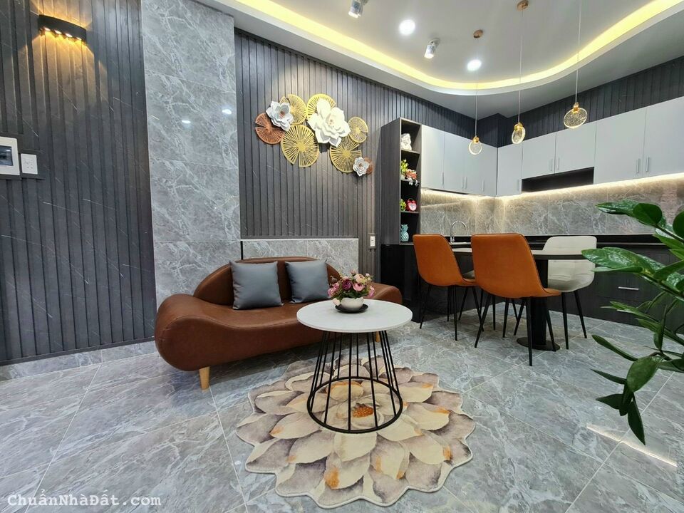 Nhà đẹp, Trần Hữu Trang, 4 x 9m, 2 lầu, 4PN, 4.8 tỷ, Phú Nhuận Nhà đẹp, Trần Hữu Trang, 4 x 9m, 2 lầu, 4PN, 4.8 tỷ, Phú Nhuận