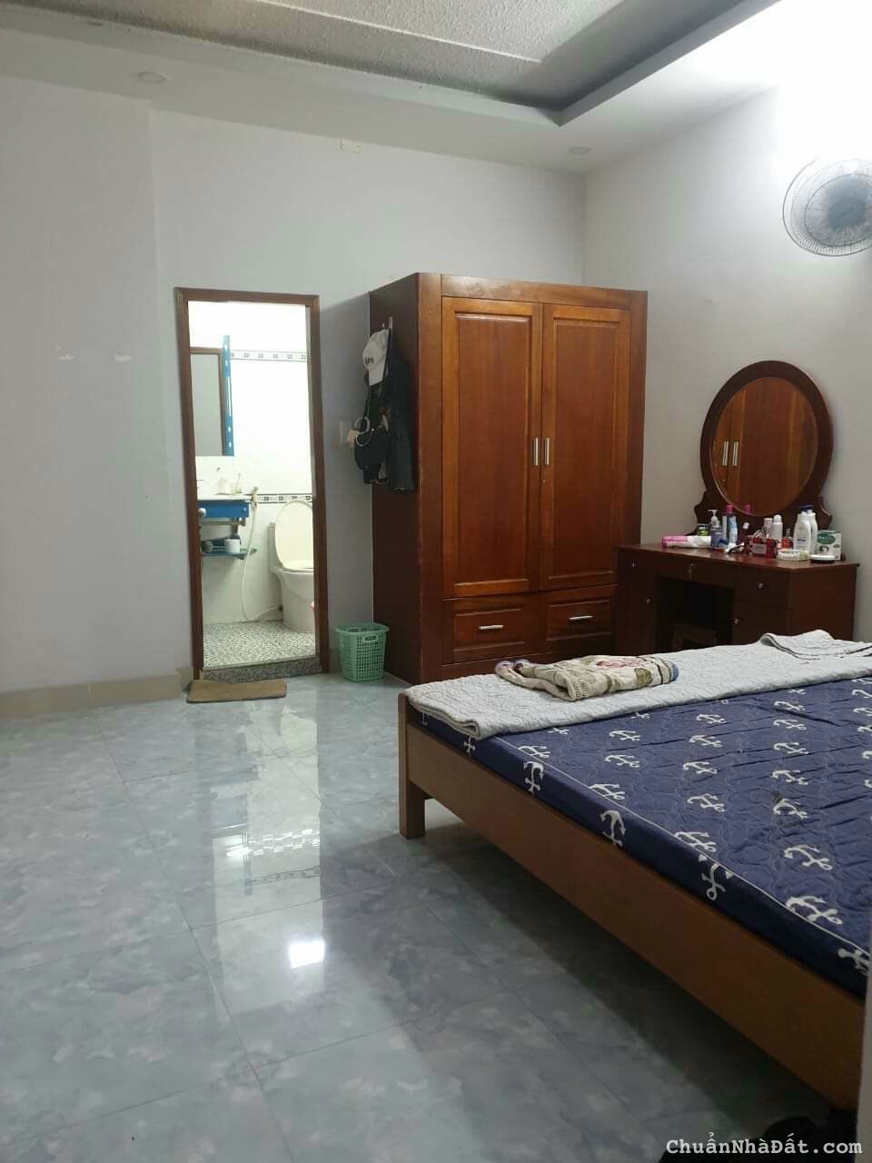 Nhà đẹp, Nguyễn Đình Chính, 3 lầu, 4 x 13.5m, 8.9 tỷ, Phú Nhuận