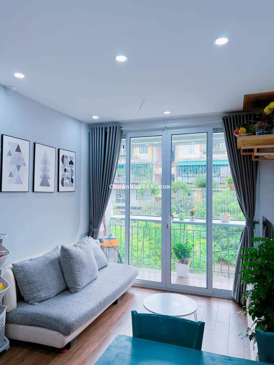 BÁN NHÀ TẬP THỂ BA ĐÌNH 75M2- 3 NGỦ, NHÀ MỚI, TẶNG HẾT NỘI THẤT- 2,65 TỶ