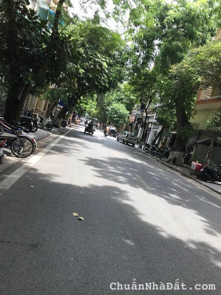 Bán gấp toà nhà 11 tầng 2 mặt tiền tại Quang Trung Hoàn Kiếm DT 1470m.