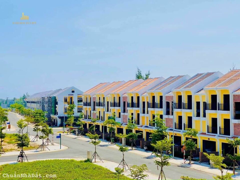 Sụp hầm nhà phố 3 tầng 5 phòng ngủ, thanh toán giãn 999tr – sổ đỏ sẵn Sụp hầm nhà phố 3 tầng 5 phòng ngủ, thanh toán giãn 999tr – sổ đỏ sẵn