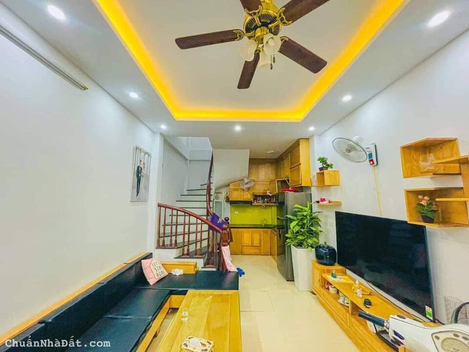 BÁN NHÀ PHÚ ĐÔ – NAM TỪ LIÊM – 5 TẦNG – Ô TÔ ĐỖ CỬA – KINH DOANH – GIÁ 4.75 TỶ