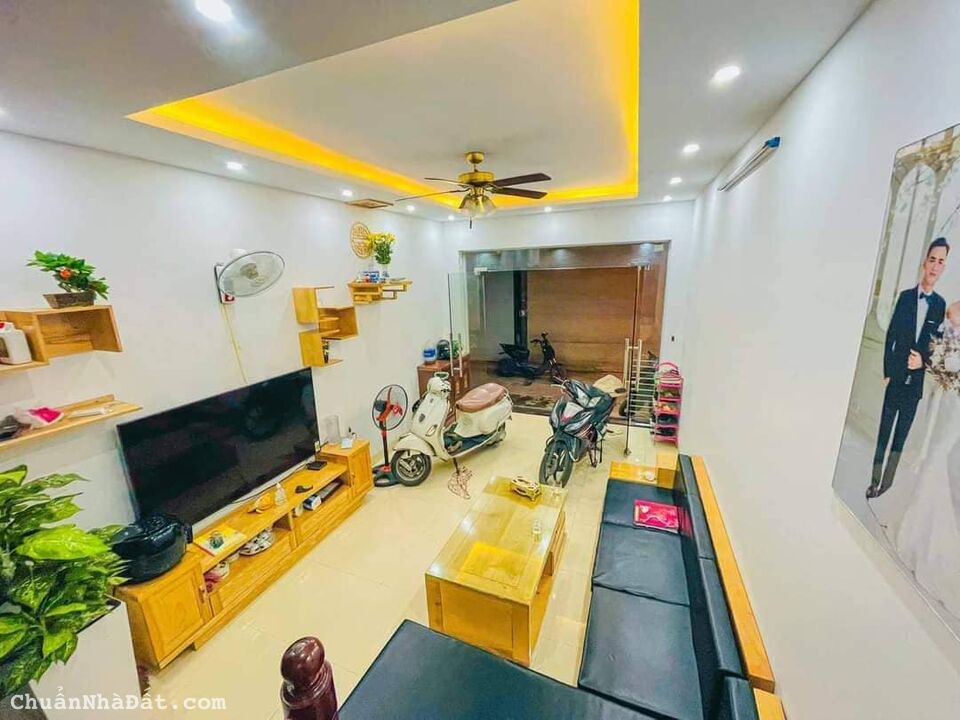 BÁN NHÀ PHÚ ĐÔ – NAM TỪ LIÊM – 5 TẦNG – Ô TÔ ĐỖ CỬA – KINH DOANH – GIÁ 4.75 TỶ