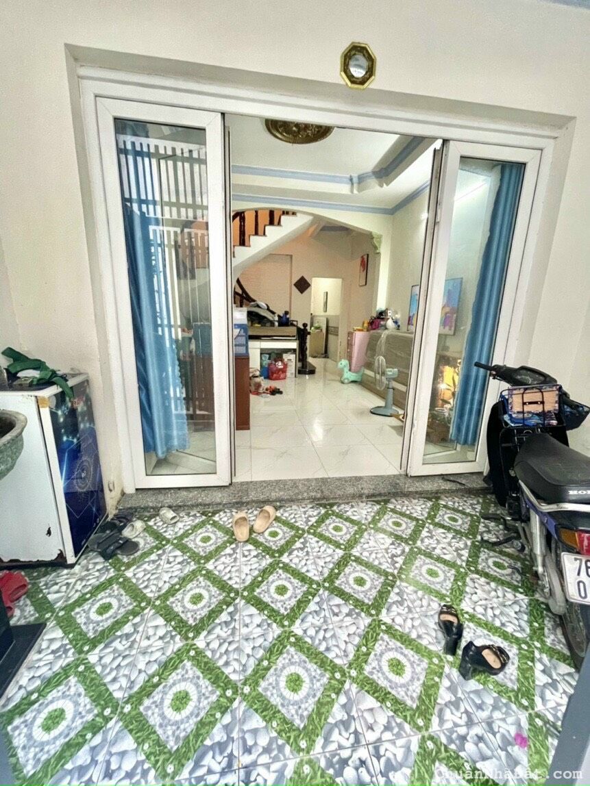 Nhà bán, Trần Huy Liệu, 4 x 12m, 2 lầu, chỉ 6.6 tỷ, Phú Nhuận