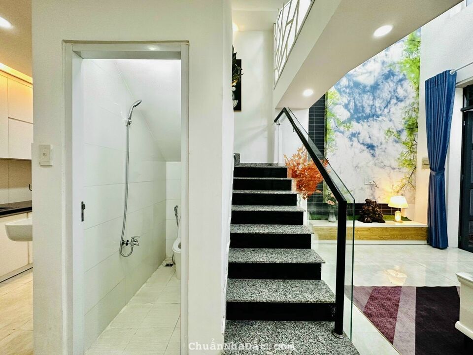 Nội thất, Cao Thắng, 4.3 x 9.5, 2 lầu, 5.4 tỷ, Phú Nhuận