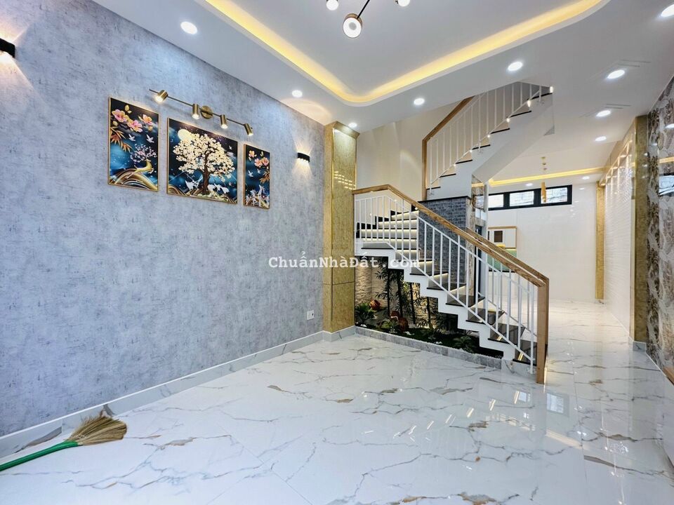 (Phú Nhuận) nhà 3 lầu, Lê Văn Sỹ, 4 x 12m, chỉ 8.1 tỷ bớt