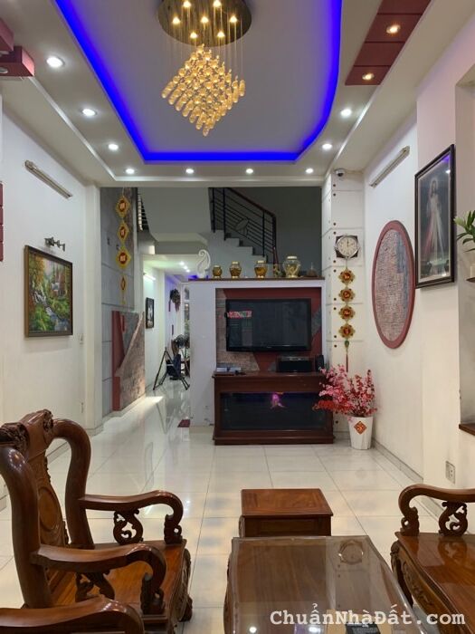 Bán nhà măt tiền Bành Văn Trân-ngang 4m-5PN-gần chợ-kinh doanh tấp nập- Bán nhà măt tiền Bành Văn Trân-ngang 4m-5PN-gần chợ-kinh doanh tấp nập-