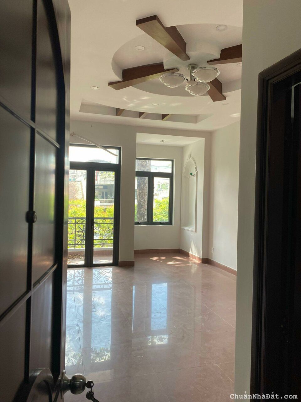 Bán nhà mặt tiền Hồng Bàng-9PN-thang máy+nội thất đẹp-cạnh bv+Hùng Vương Plaza-kinh doanh VIP