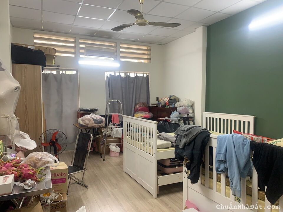 Bán nhà MT Đồng Đen-ngang 4.3m-sổ vuông-khu Bàu Cát-kinh doanh VIP-giá tốt Bán nhà MT Đồng Đen-ngang 4.3m-sổ vuông-khu Bàu Cát-kinh doanh VIP-giá tốt