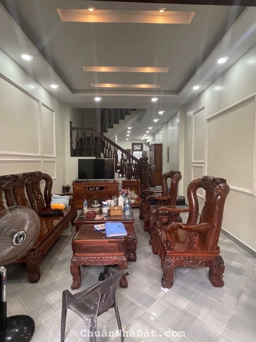 Bán nhà Hòa Bình-HXH-cạnh Đầm Sen-5PN-khu dân trí cao-nhà mới ở ngay