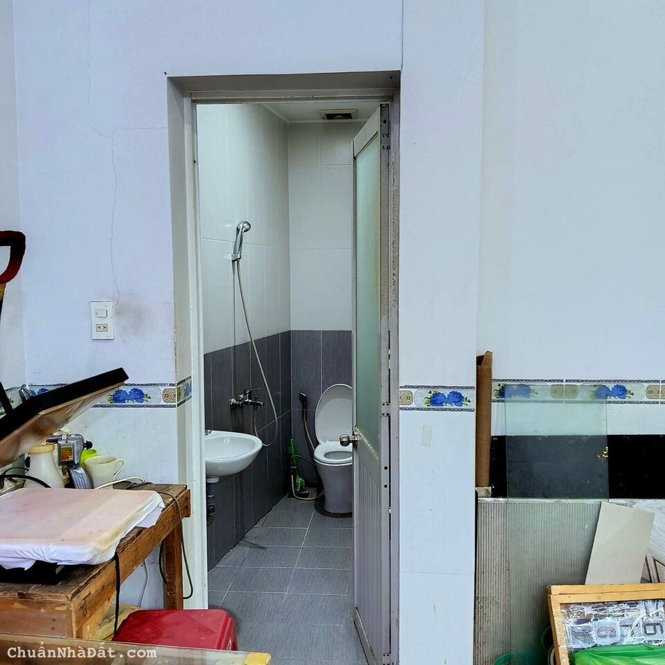 Bán nhà hẻm 6m Kênh Tân Hóa-ngang 6m-5PN-sổ nở hậu-khu phân lô-kinh doanh tốt