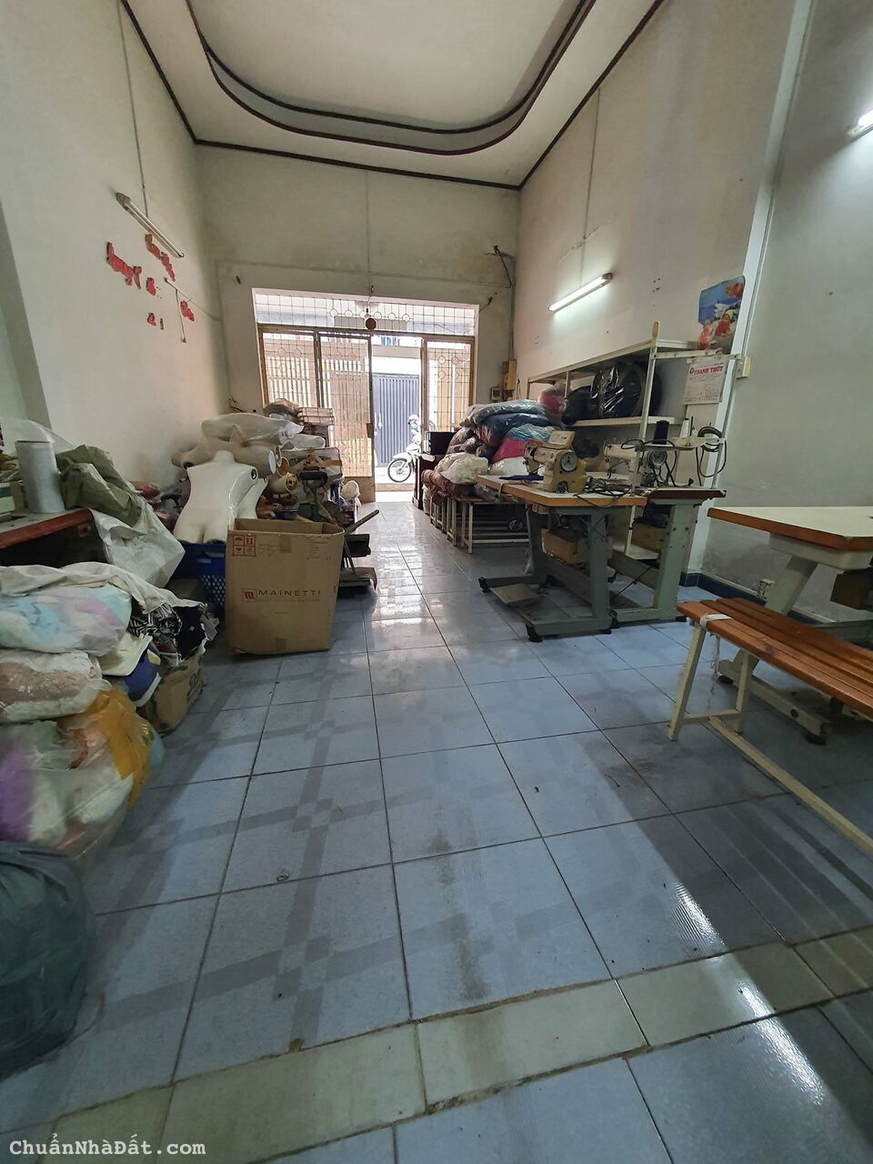 Bán nhà Lũy Bán Bích-ngang 4.3m-sổ nở hậu-100m2 chỉ 5 tỷ hơn