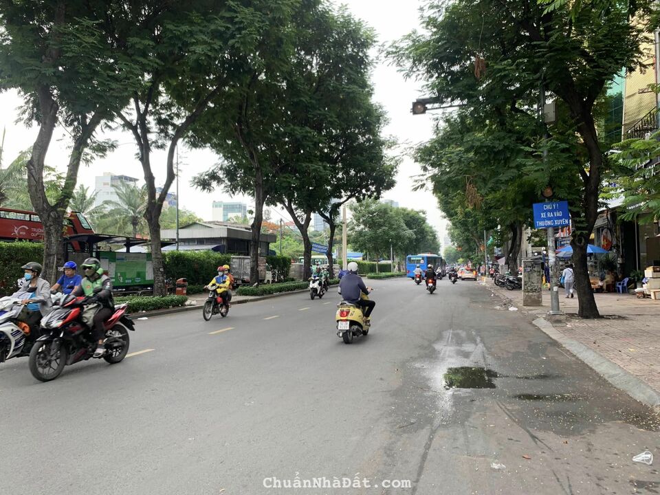 Bán nhà phố Tây Bùi Viện-20PN-full phòng-thu nhập ổn định-giá tốt