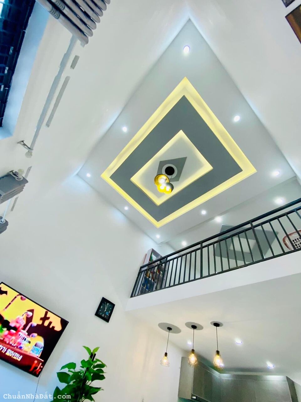 Chính chủ bán gấp biệt thự Mini duy nhất TT. Cẩm Lệ tính giá đất chưa 50tr/m2, hồ bơi OTO đậu nhà 