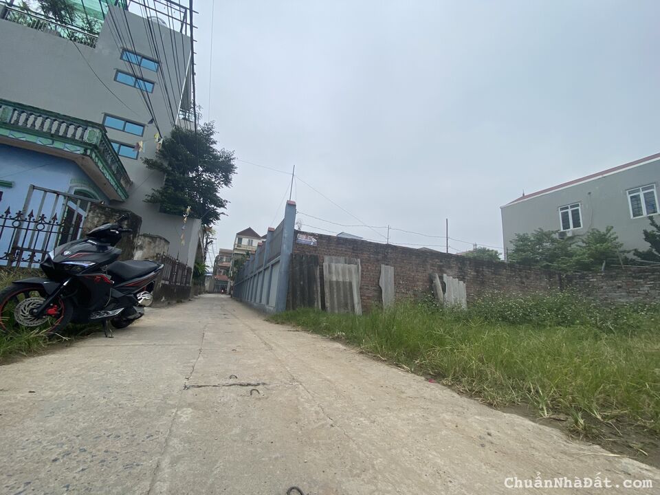 Bán gấp 42m đất xóm Chữ Vân Nội ô tô đỗ cửa ngõ thông giá rẻ