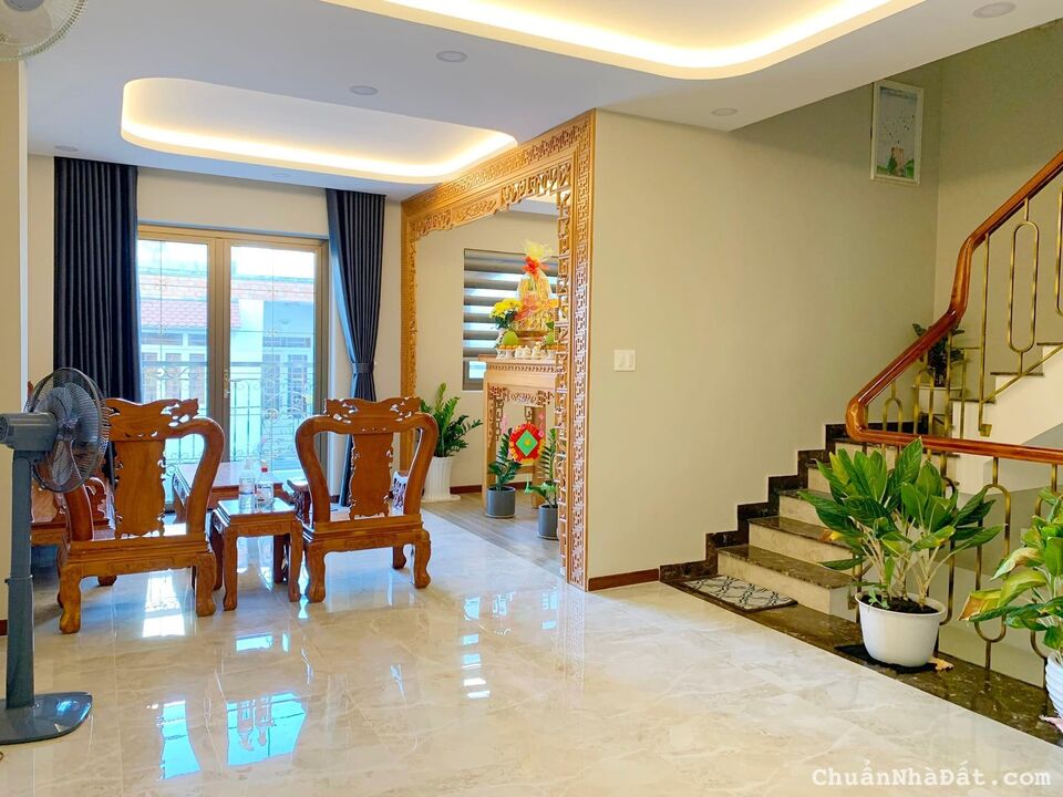 BÁN NHÀ ĐẸP 3 TẦNG, 129m2, GIÁ GIẢM CÒN 11,6 TỶ, BÙI VĂN BA, QUẬN 7.