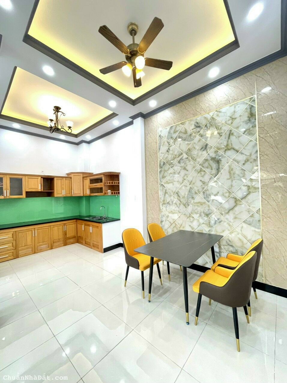 BÁN NHÀ ĐẸP 4 TẦNG, 7M x 12M, CHỈ 8,4 TỶ, GẦN MẶT TIỀN HUỲNH TẤN PHÁT, PHÚ THUẬN, QUẬN 7.