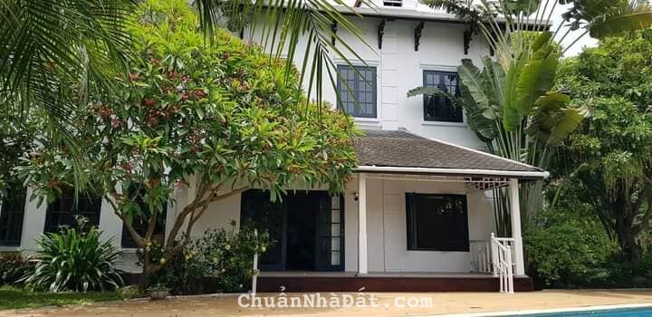 Bán biệt thự lô góc đang kinh doanh ổn định trong KĐT Đặng Xá,Gia Lâm,310m2, giá 42 tỷ.