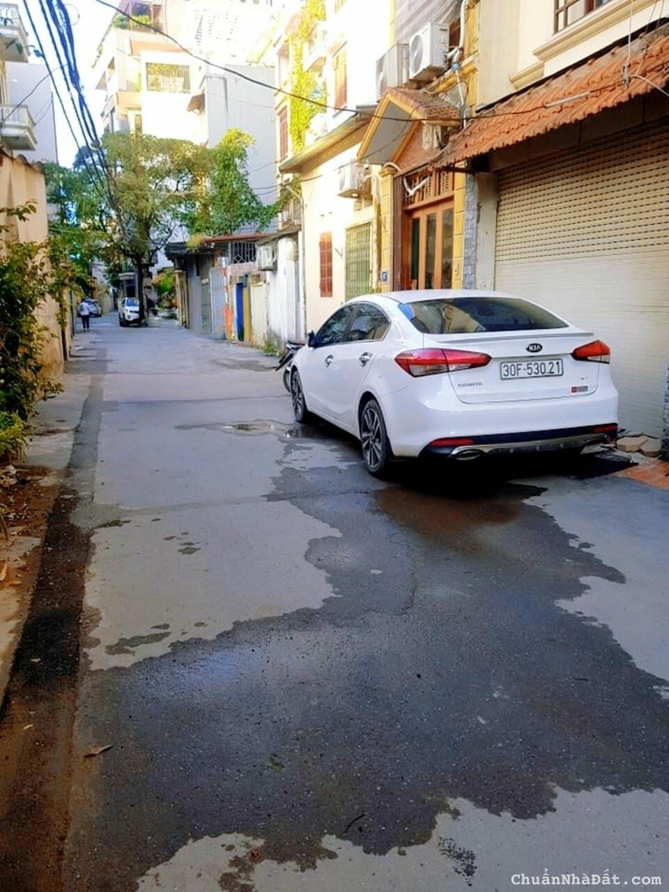 Bán Đất Tặng Nhà  Phố Xuân La 110m2 x 4 tầng, Mặt Tiền 9m Nhà Phân Lô Ô Tô Vào Nhà 