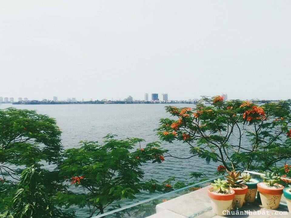 Chuyển nhượng tòa nhà văn phòng Mặt Phố Thụy Khuê  1400m2, 6 tầng Lô Góc 4 Mặt Thoáng View Hồ Tây.