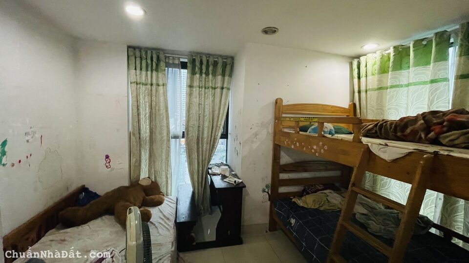 Bán căn hộ chung cư Goldenland 275 Nguyên Träi, Thanh Xuân diên tích 166m2 3PN giá 6.7tỷ