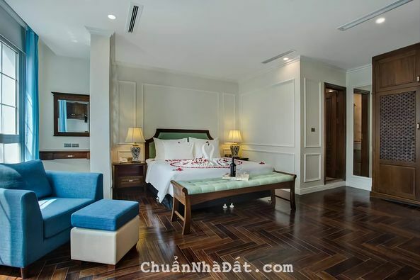 Bán Khách Sạn Phố Cổ 110m2 x 7 tầng, MT 6m Vị Trí Đắc Địa  Doanh Thu 1 tỷ/Tháng