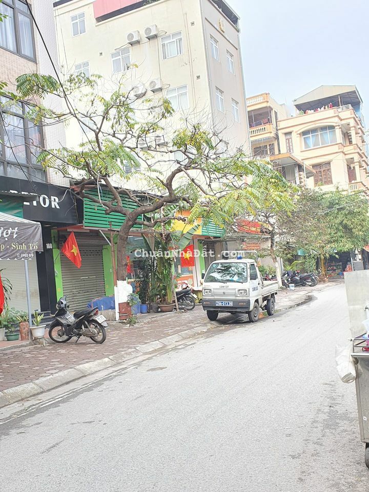 Bán Đất Phố Thái Thịnh Đống Đa 303m2, Mặt Tiền 26m Vài Bước Ra Phố Giá Đầu Tư 80 Triệu/m2 Bán Đất Phố Thái Thịnh Đống Đa 303m2, Mặt Tiền 26m Vài Bước Ra Phố Giá Đầu Tư 80 Triệu/m2