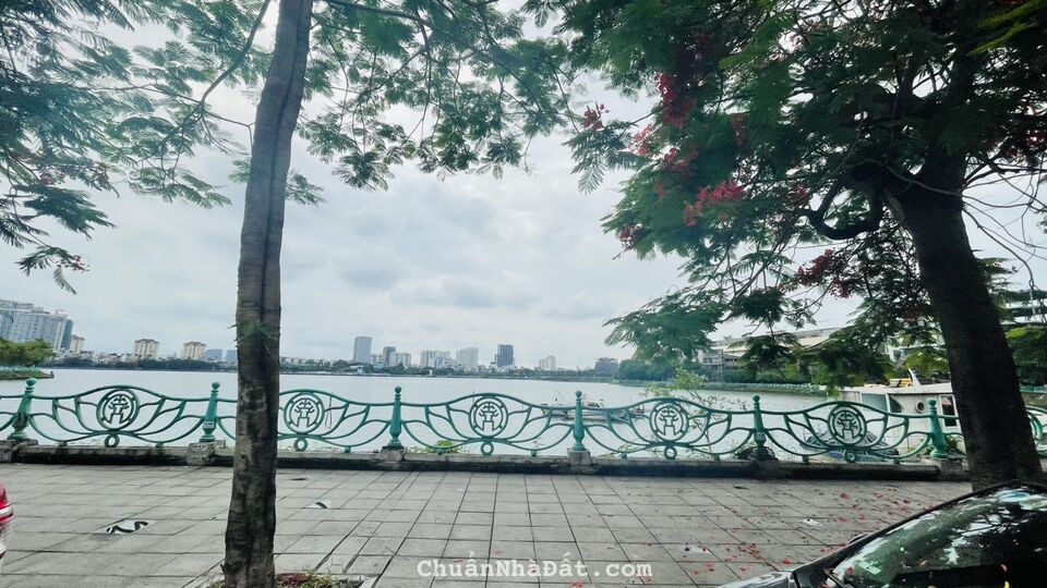 Bán đất mặt Hồ Tây 210m2 mặt tiền 8,5m view Hồ lớn Ở, Kinh Doanh Tuyệt vời Giá đầu tư Bán đất mặt Hồ Tây 210m2 mặt tiền 8,5m view Hồ lớn Ở, Kinh Doanh Tuyệt vời Giá đầu tư