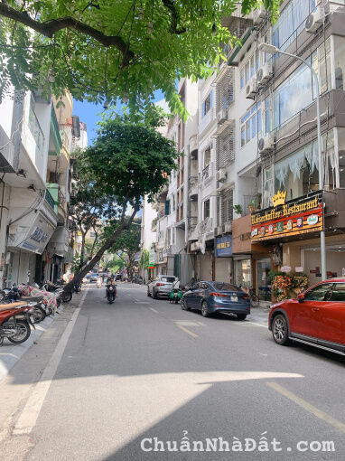 Bán đất phố Triệu Việt Vương 140m2, MT 6.5m sổ vuông KD cho thuê tốt, hàng Xóm toàn 10 tầng