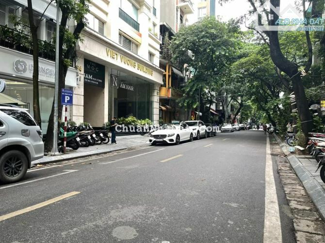 Bán đất mặt Phố Triệu Việt Vương 319m2 mặt tiền 13,8m 1 sổ 1 chủ vuông Giá 700 Triệu/m2