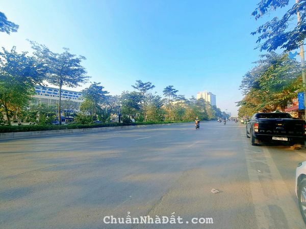 Bán Đất Mặt Phố Văn Cao 250m2, Mặt Tiền 7m Vị Trí Trong Mơ, Kinh Doanh Ác Liệt Giá Đầu Tư