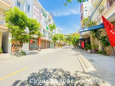 Bán 4 Tầng đường Nguyễn Hoàng, vị trí Kinh Doanh 89m2 giá 14.5 tỷ TL Bán 4 Tầng đường Nguyễn Hoàng, vị trí Kinh Doanh 89m2 giá 14.5 tỷ TL